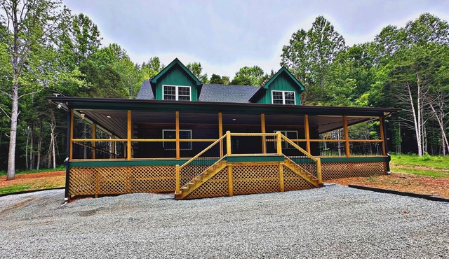 Charming 3-bedroom cabin with AC, WiFi in delightful Ashland City