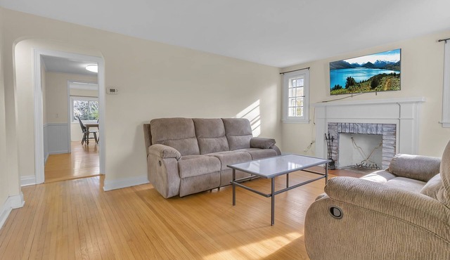 Charming 3-bedroom house with AC and WiFi in tranquil Bowmansville