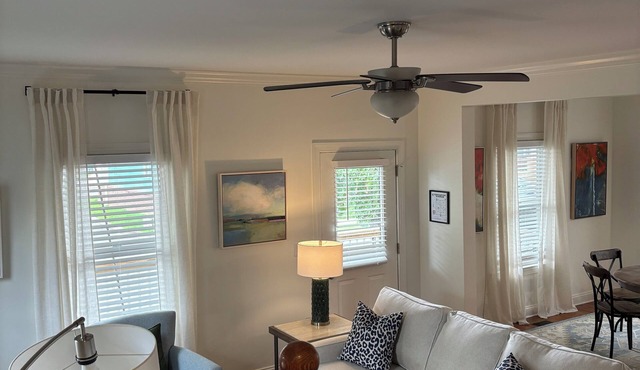 Charming 3-bedroom house with WiFi, AC in desirable Southside Chattanooga