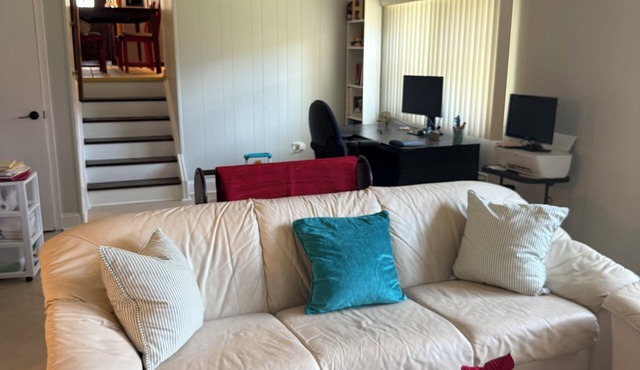 Charming 3-bedroom house in brilliant Des Plaines