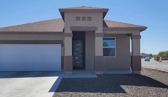 Charming 3-bedroom/with AC and WiFi in brilliant Horizon City