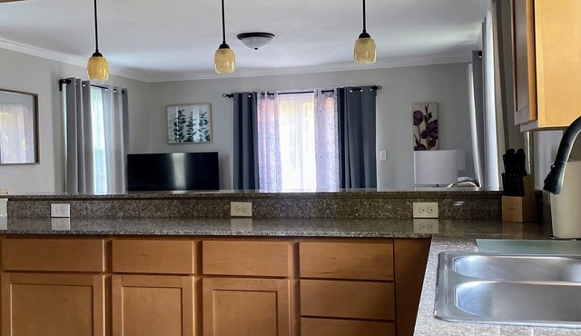 Charming 3-bedroom house close to Mall of America and downtown Twin Cities