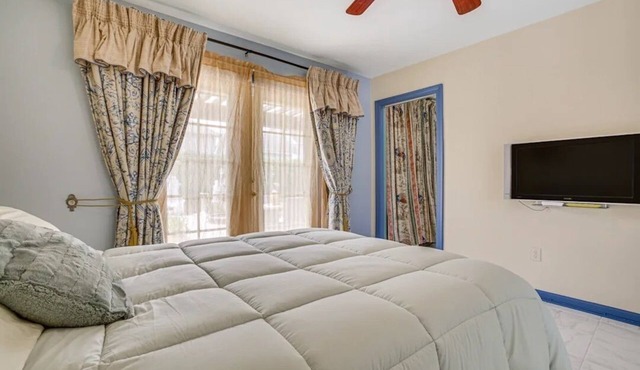 Charming 3-bedroom house in delightful New Orleans with AC