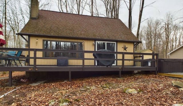 Charming 3-bedroom house in the enchanting Arrowhead Lake Community