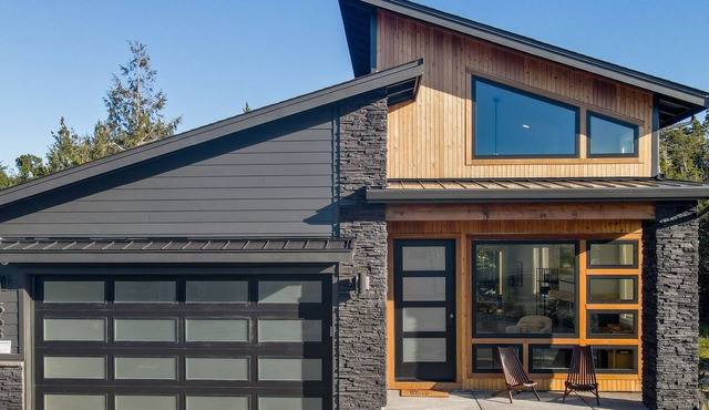 Charming 3-bedroom home with WiFi, AC