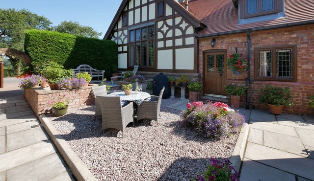 Charming 3-BR cottage in the English countryside