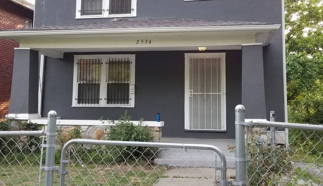 Charming 3 BRM Villa by KCMO Downtown