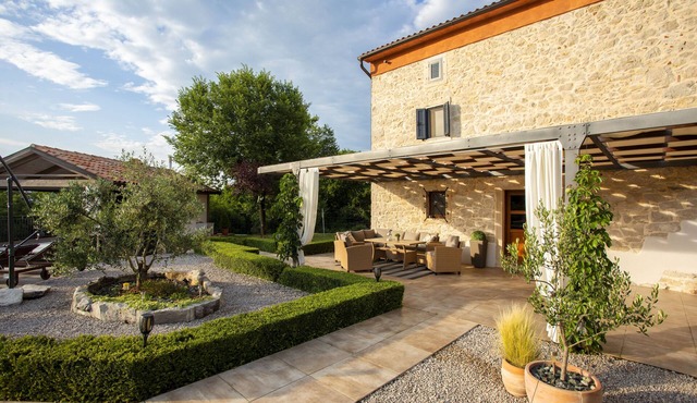 Charming 3 rooms villa for Perfect Holidays