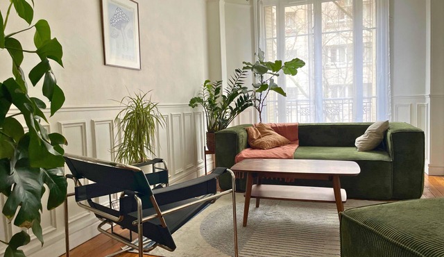 Charming 3-room apartment, Paris 19e