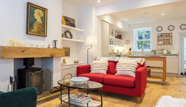 Charming 3B Cottage in Bollington