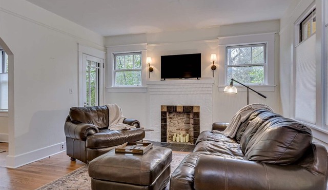 Charming 3BD/2BA Historic Augusta Bungalow - Private Pool!