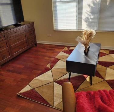 Charming 3BD 2BTH Apartment