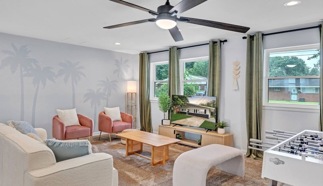 Charming 3bd - Near beaches - Foosball & Backyard