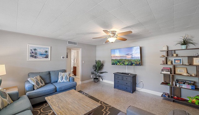 Charming 3BR Coastal Home Near Trails, Shops