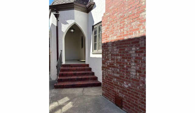 Charming 3BR Executive Home Minutes from SFO & SF