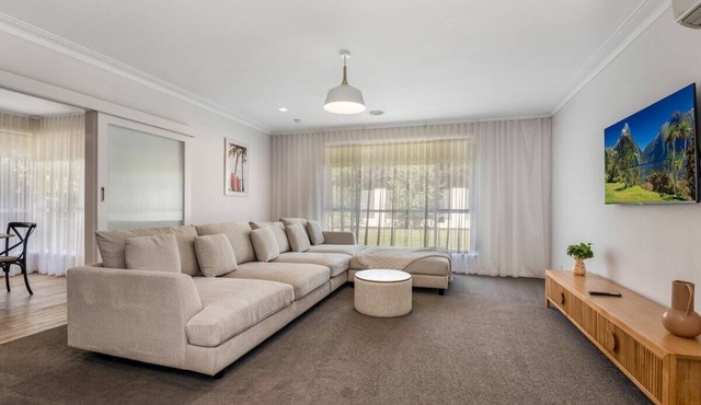 Charming 3BR Home in Bendigo