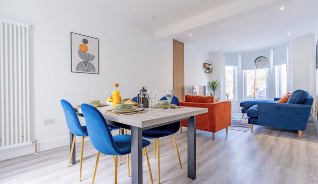 Charming 3BR house in folkestone walkable to the beach and close to eurotunnel