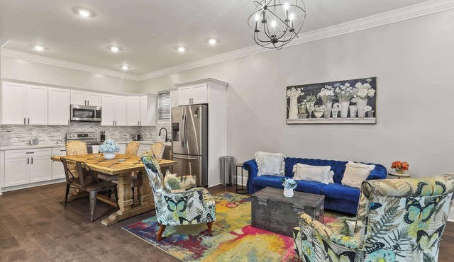 Charming 3BR House in Uptown New Orleans!