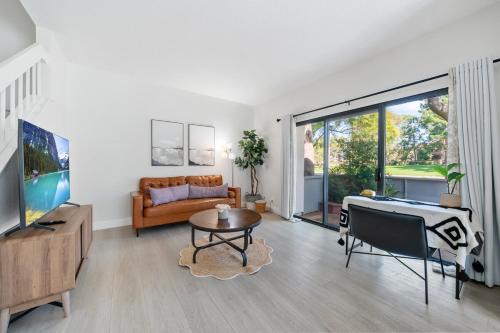 Charming 3BR - Prime Northwood Location