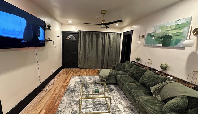 Charming 3BR Retreat Steps from Grosse Pointe, Close to Downtown