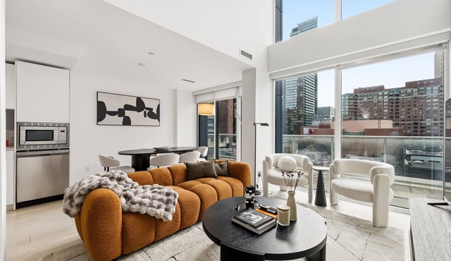 Charming 3BR Urban Retreat in the Heart of Toronto