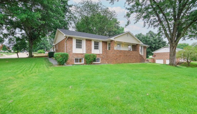 Charming 4-Bedroom Home in Jefferson City, MO