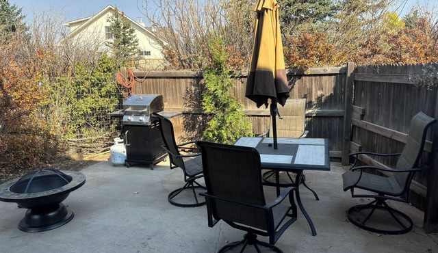 Charming 4-bedroom cottage in Laramie.