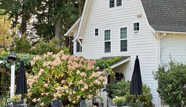 Charming 4-bedroom farmhouse in Aurora with 23 Acres to Explore!