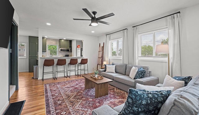 Charming 4-bedroom house in Grandview