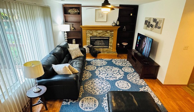 Charming 4-bedroom house with fenced yard in wonderful neighborhood