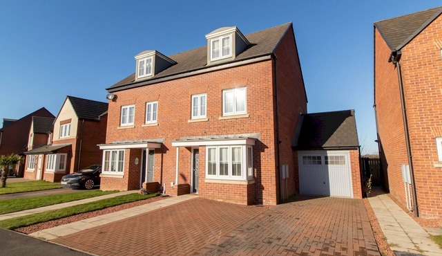 Charming 4-Bedroom Home in the Heart of Coxhoe - Pass the Keys