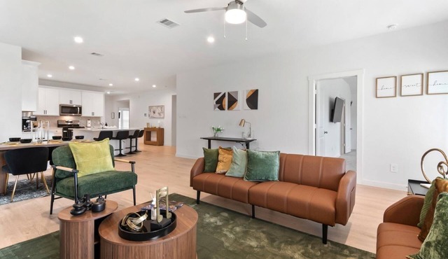 Charming 4-bedroom house with AC, WiFi in peaceful Fulshear