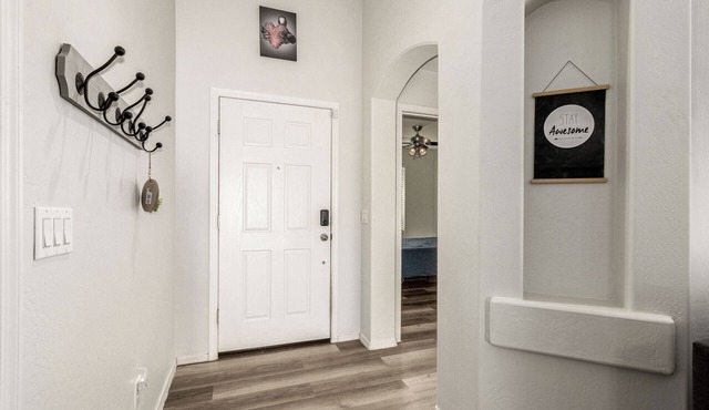 Charming 4-bedroom house with WiFi and AC in wonderful Goodyear