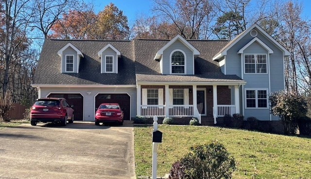 Charming 4-bedroom house with AC and WiFi in Ringgold