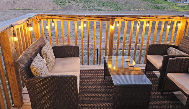 Charming 4-bedroom house with WiFi and AC in lovely Welland lic#289