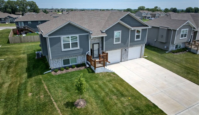 Charming 4-bedroom house in Belton with all amenities!