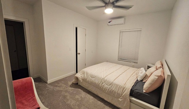 Charming 4-bedroom house with AC in Dallas perfect for families