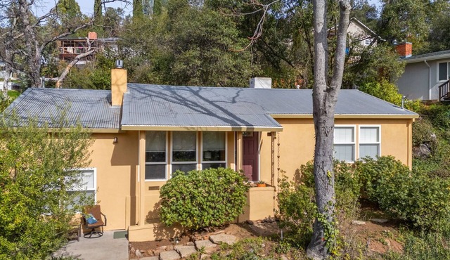 Charming 4-bedroom house with WiFi and AC in lovely Sonora