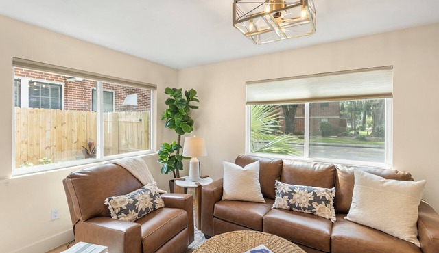 Charming 4-Bedroom Home Near University of Florida