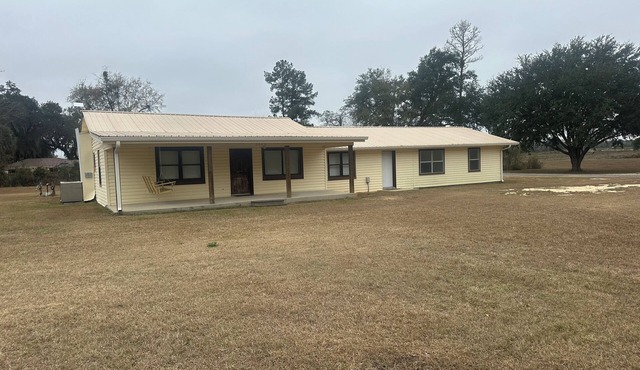 Charming 4-bedroom house in Grand Ridge