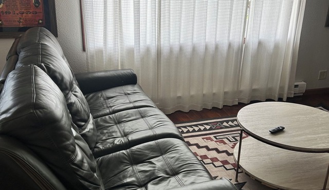 Charming 4-bedroom house with WiFi and AC in Hot Springs