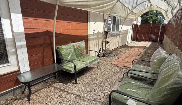 Charming 4-bedroom house with WiFi and AC in lovely Lemon Grove