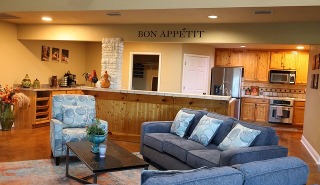 Charming 4-bedroom house with AC and WiFi in Liberty Hill