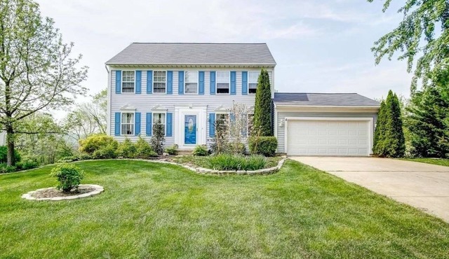 Charming 4-bedroom house with WiFi and AC in Westminster. Md.