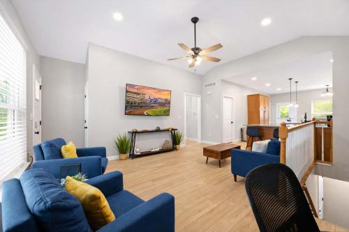 Charming 4-BR Retreat in the Heart of Clarksville