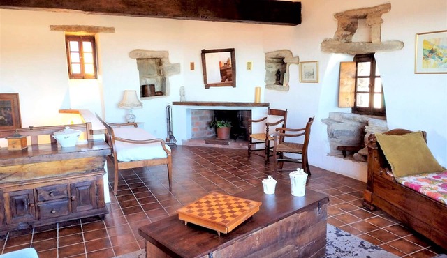 Charming 4-room village house from the 15th century