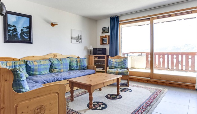 Charming 4-room duplex, 8 people, west-facing terrace, near slopes