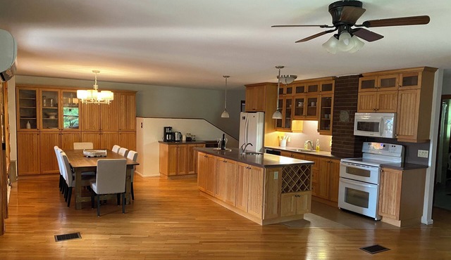Charming 4 Season Log Lake House w/ Hot Tub located in the Whitewater Region