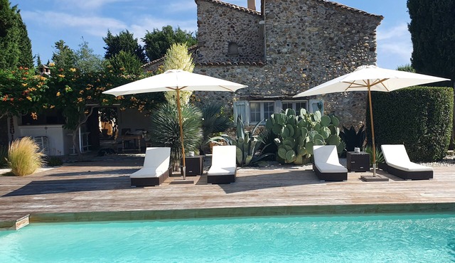 Charming 4-star gîte in a Bastide dating from 1785 in Haute Provence