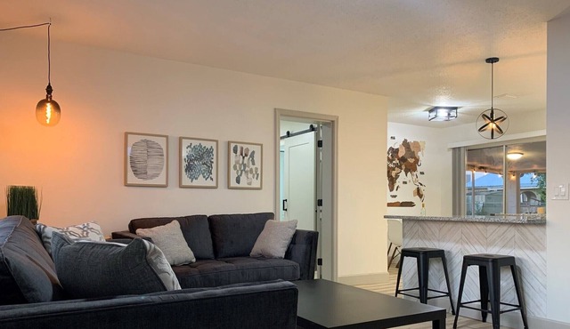 Charming 4b/2b Minutes to Downtown Tampa